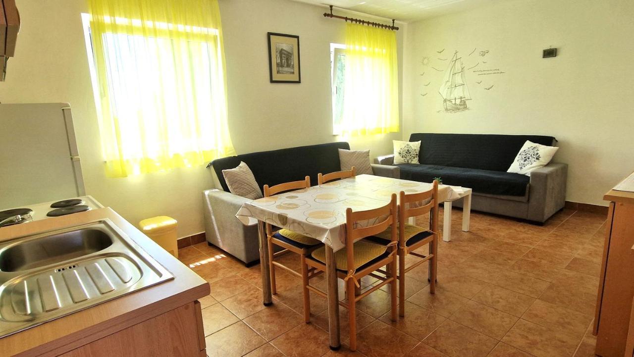 Hrzina Apartment Krk Town