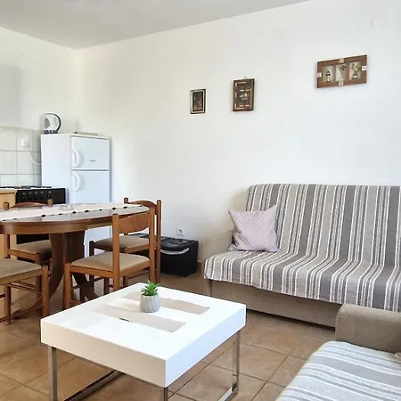 Apartment Hrzina Krk Town Exterior photo