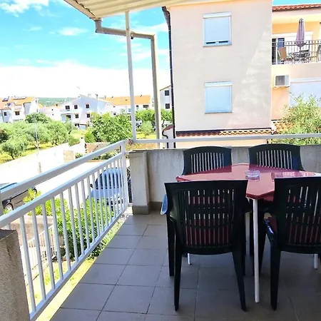 Apartment Hrzina Krk Town Exterior photo
